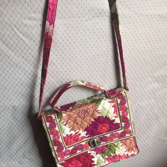 Vera Bradley Purse - Picture 4 of 8